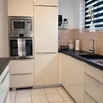 Stilvolle 3 Zi 82 Qm Bad Cannstatt Apartamento