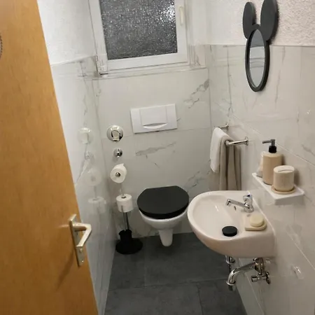 Apartament Stilvolle 3 Zi 82 Qm Bad Cannstatt *