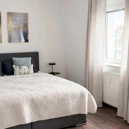 Apartamento Stilvolle 3 Zi 82 Qm Bad Cannstatt